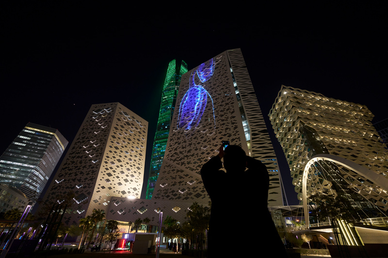 KOLLISION: 21.09.2021 VERTICAL MIGRATION, image: 21 The Light Art Festival, Noor Riyadh. Courtesy of Noor Riyadh and Havas. Photography by Omar Ahmed